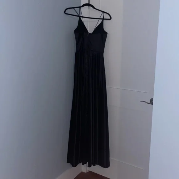 Sherri Hill- Black Prom Dress Size 4! - Picture 4 of 5